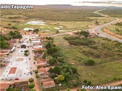 Povoado Tapagem &#233; contemplado com pra&#231;a e quadra poliesportiva